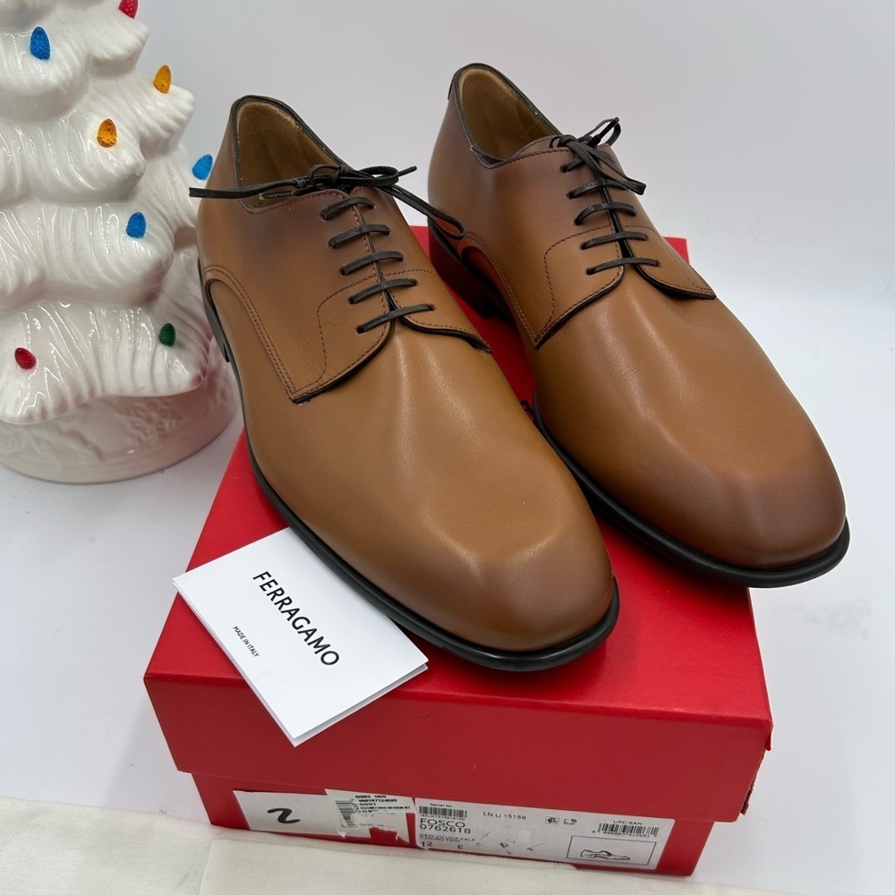 Man Salvatore, Ferragamo plain toe Derby shoes calf Leather size 12 made Italy